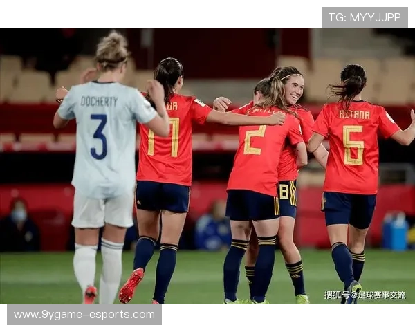 《美联社》：荷兰女足在预选赛中与西班牙队激战，荷兰女足对美国女足预测